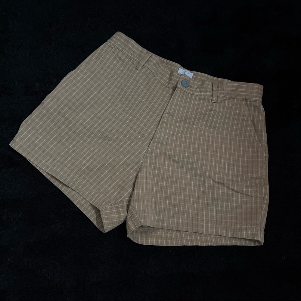 Calvin Klein Plaid Camel High Waisted Shorts Size 8